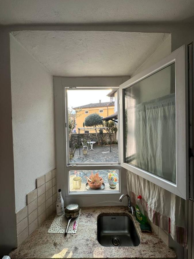 Apartamento Casa Sasso E Legno Omegna Exterior foto